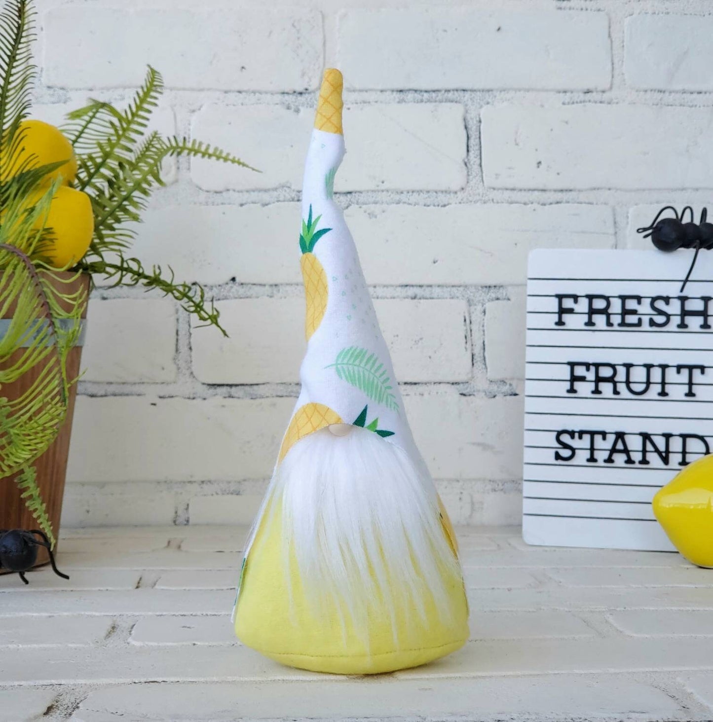Pineapple Gnome