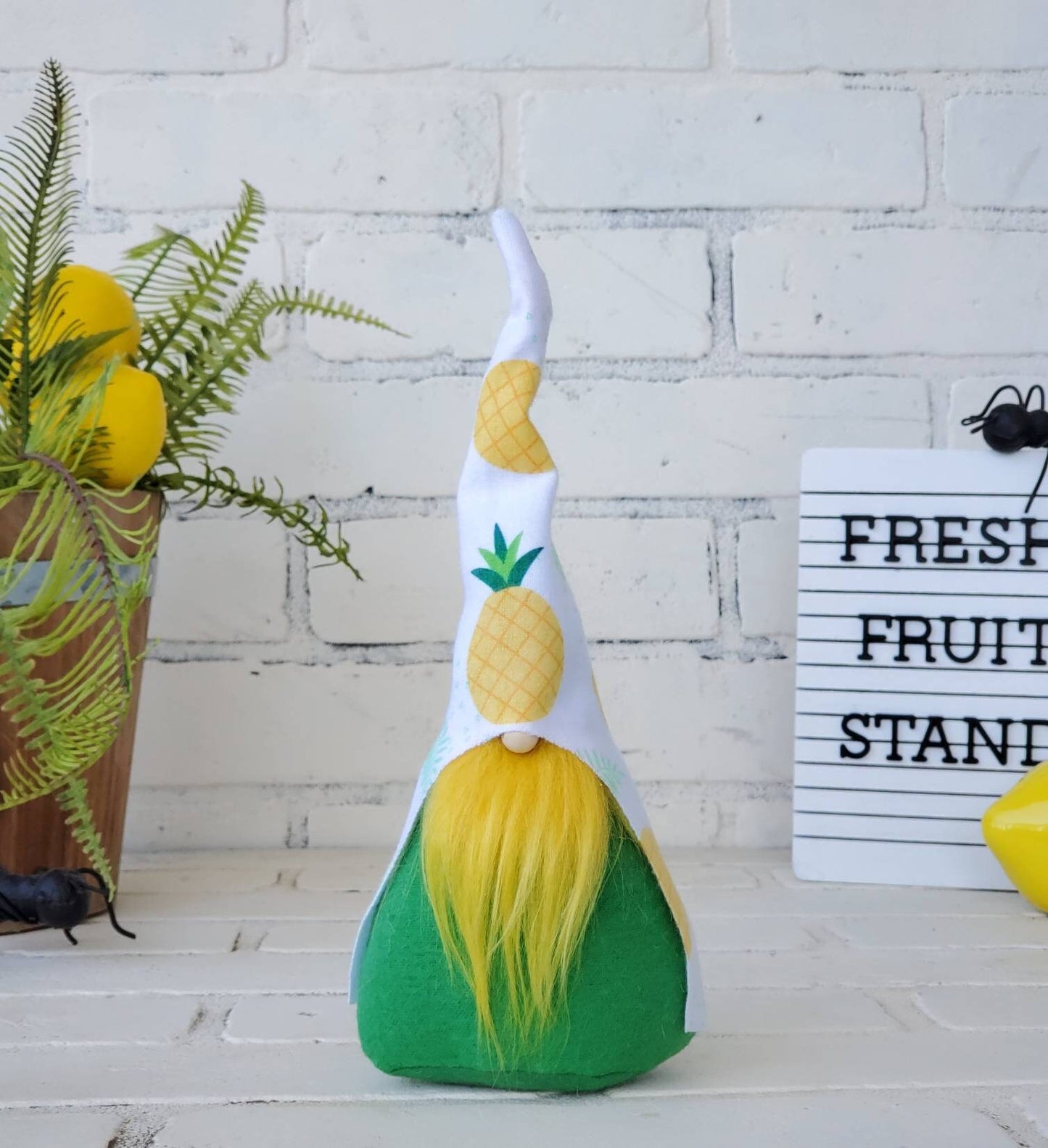 Pineapple Gnome