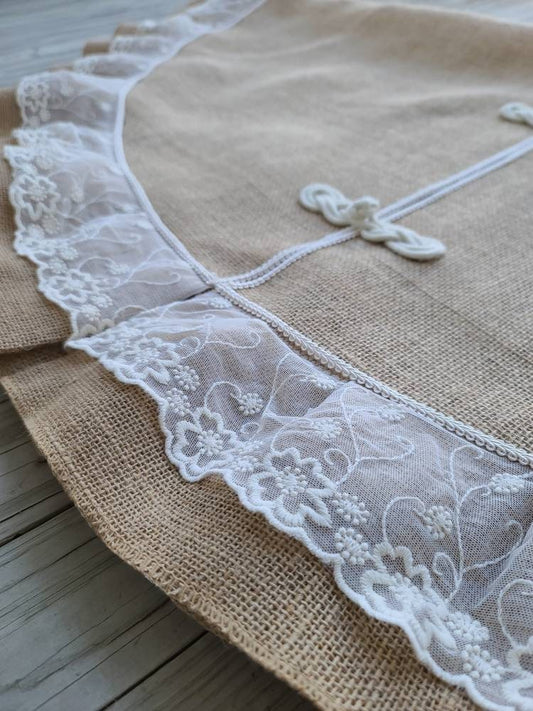 Tan Burlap Christmas Tree Skirt with additional Ivory Lace ruffle.