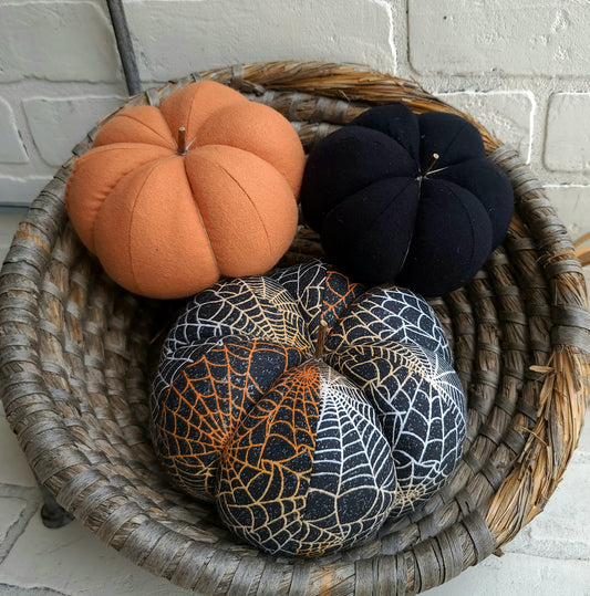 Spiderweb Pumpkin Trio