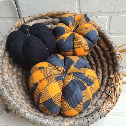 Halloween Buffalo Plaid Pumpkin Trio