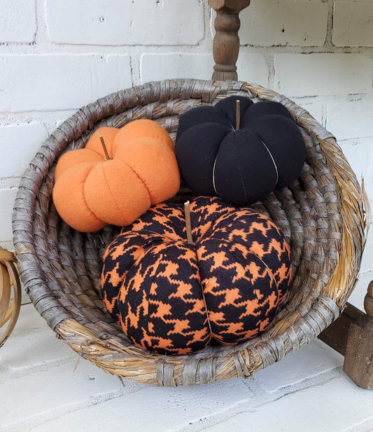 Halloween Houndstooth Pumpkin Trio