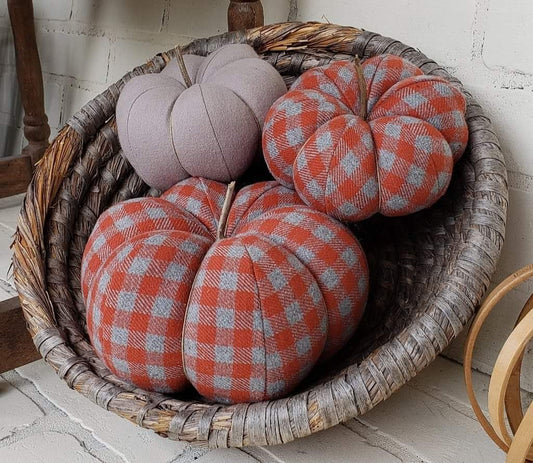 Fall Buffalo Check Pumpkin Trio