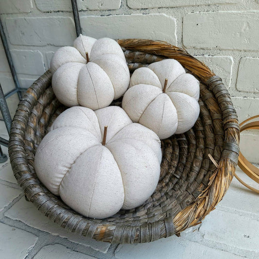 Muslin Pumpkin Trio