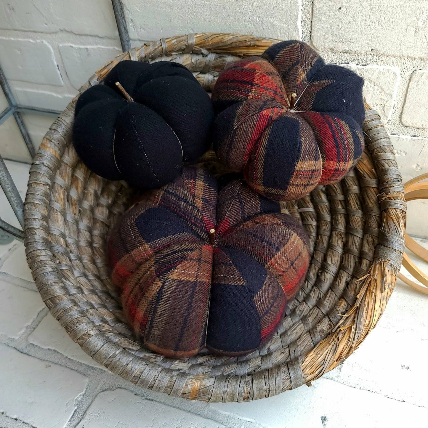 Fall Plaid Pumpkin Trio