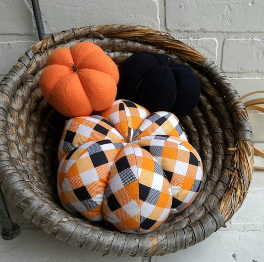 Halloween Buffalo Plaid Pumpkin Trio